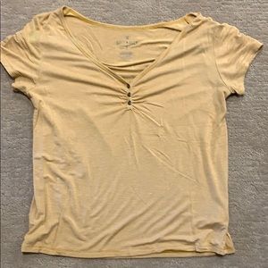 American Eagle Yellow V-Neck Tshirt